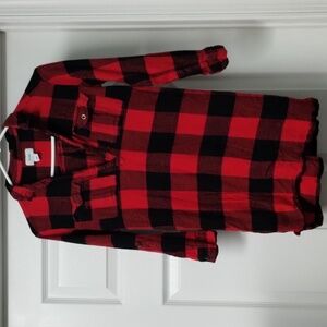 Old Navy size large (10) red and black plaid women blouse sweater top